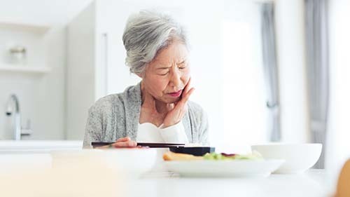 噛めないことが認知症へつながる